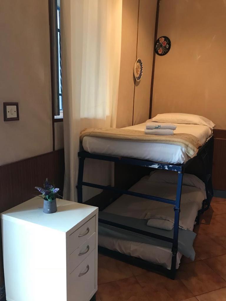 Seneca Hostel Кордова Экстерьер фото